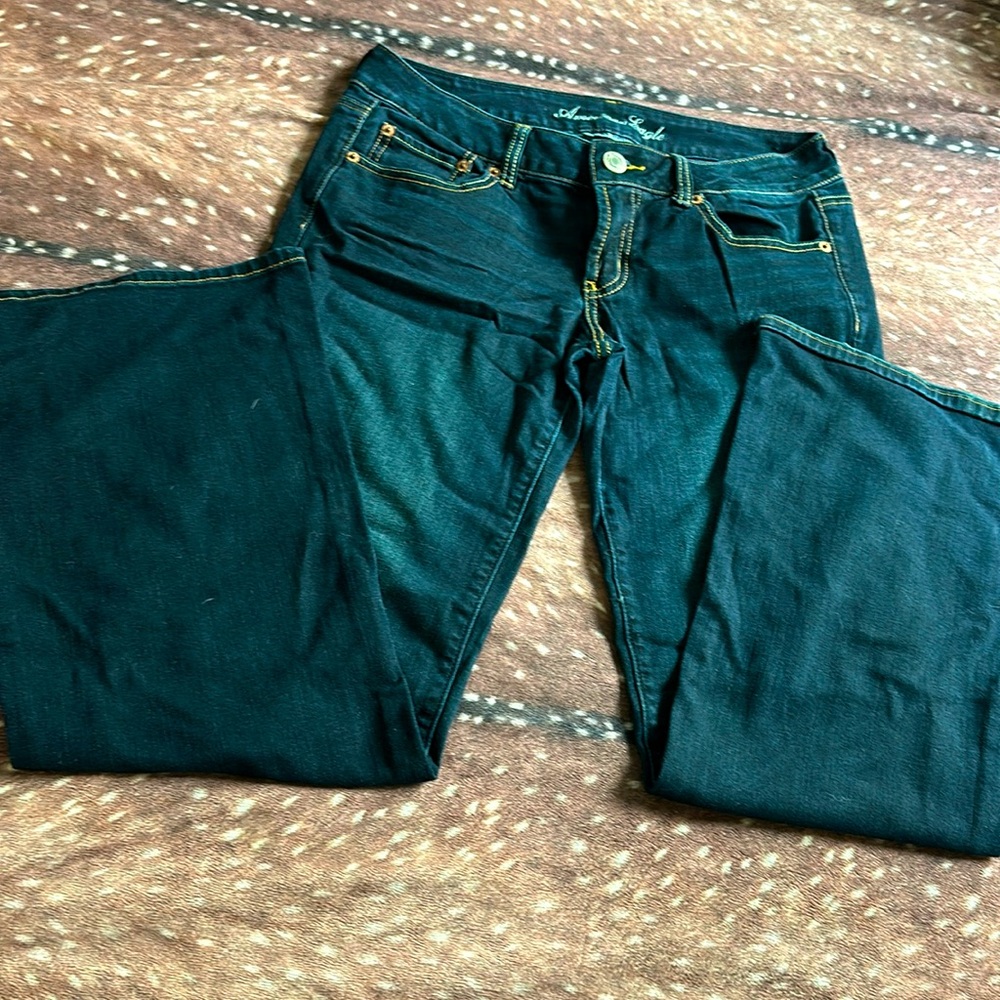 American Eagle, size 8, extremely dark washed